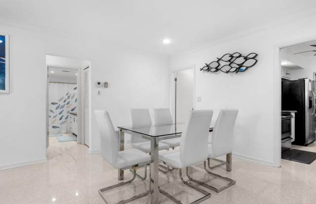 410 Venetian Drive Gallery 4