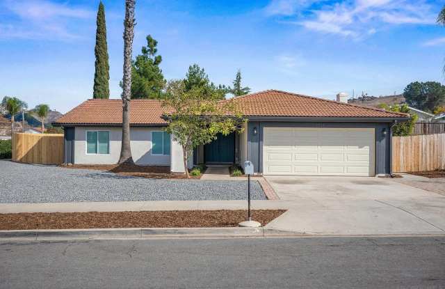 1355 Bluebell Way photos photos
