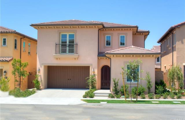 93 Thoroughbred - 93 Thoroughbred, Irvine, CA 92602