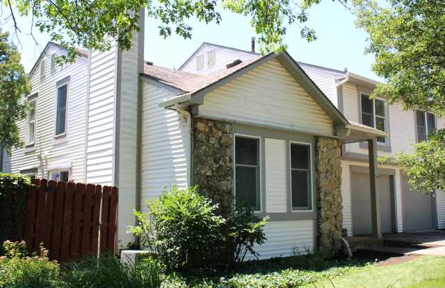 6135 Sawmill Woods Drive photos photos