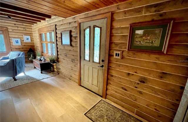 5175 DOUBLE R LANE Gallery 4