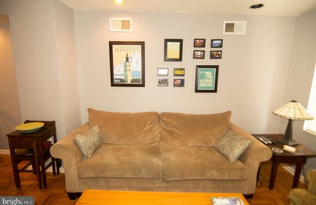 108 E RANDALL STREET Gallery 4