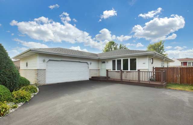 1013 Stonegate Road photos photos