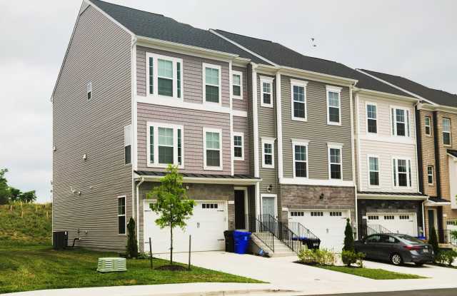 1076 Overlook Way - 1076 Overlook Way, Konterra, MD 20707