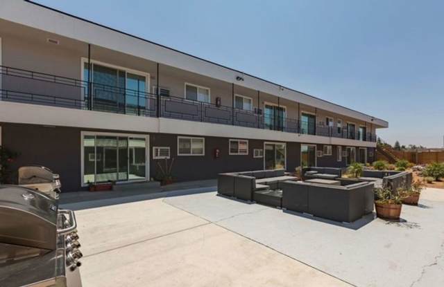 Spacious 2BR Near SDSU – Gated Community with Parking Available Gallery 3