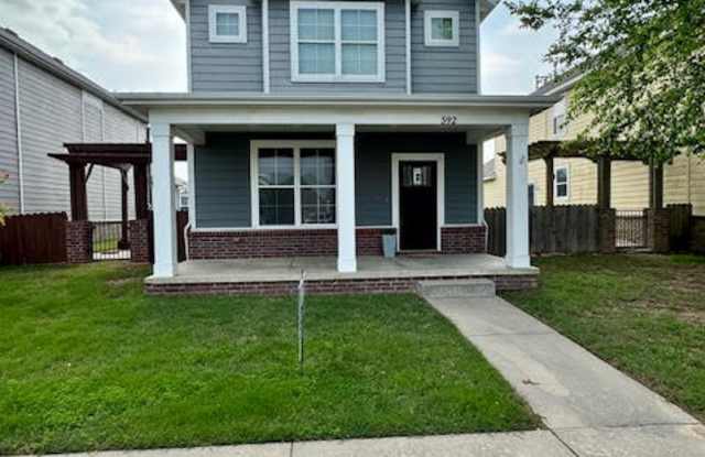 592 N Longfellow Ln photos photos