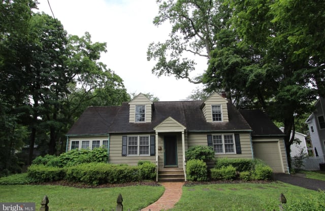 134 PEYTON AVENUE - 134 Peyton Avenue, Haddonfield, NJ 08033
