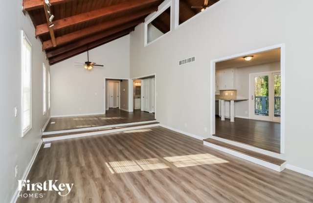 3445 Pebble Hill Drive Gallery 4