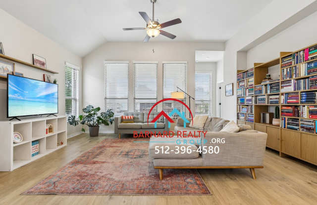 Available August 1: 4/3 home in La Cima photos photos