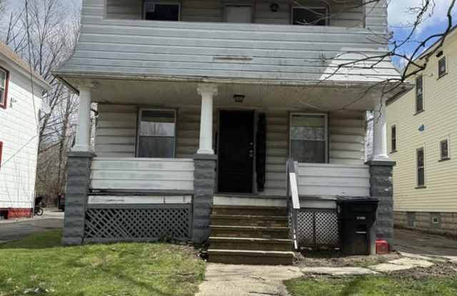 2927 East 126th Street - 2 photos photos