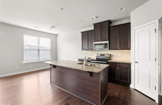 2628 Stonekey Bend - 2628 Stonekey Bend, DeKalb County, GA 30058