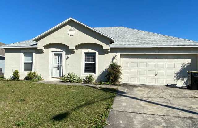 1715 Minnow Court - 1715 Minnow Court, Poinciana, FL 34759
