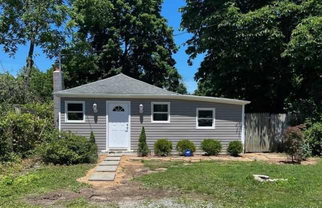 253 E 17th Street photos photos