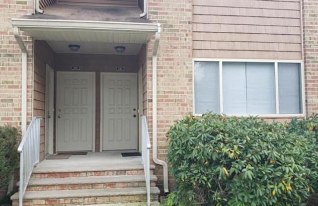402 CYNTHIA COURT - 402 Cynthia Court, Kingston, NJ 08540