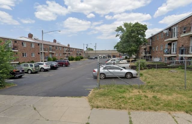 13420 Euclid Ave - 13420 Euclid Avenue, East Cleveland, OH 44112