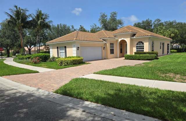 2796 JUDE ISLAND WAY photos photos