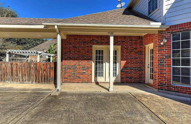 1644 Lakeside Enclave Drive Gallery 4