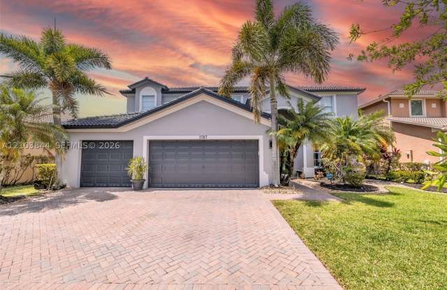 3767 W Gardenia Ave Gallery 2