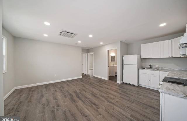 22929 FREDERICK RD photos photos