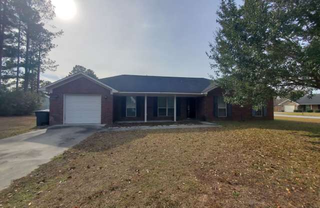911 Amanda Lane - 911 Amanda Lane, Hinesville, GA 31313