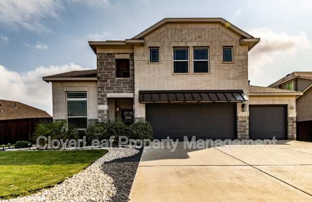 1015 Slight St photos photos