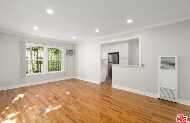 827 N Alta Vista Blvd photos photos