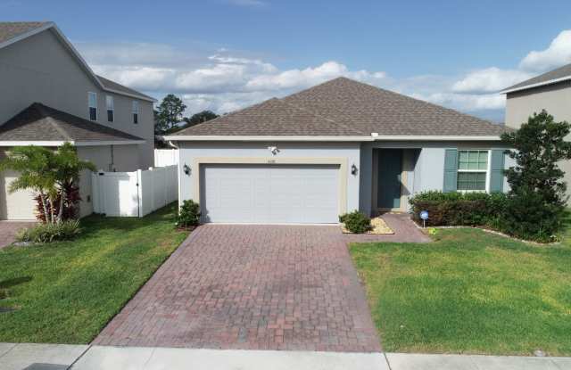 1608 Sky Lakes Dr photos photos