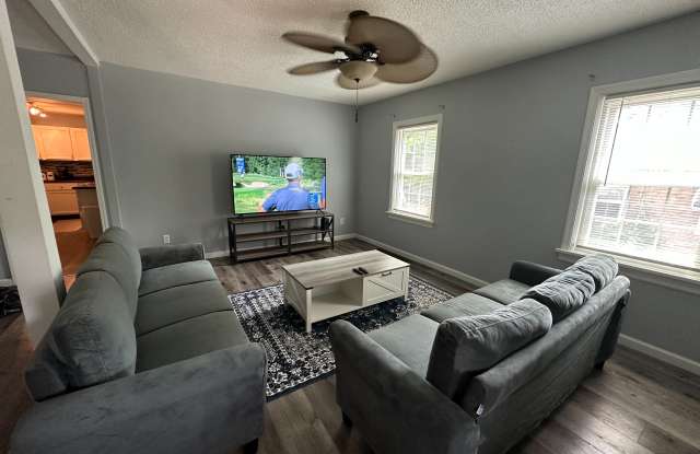 311 Riverview Blvd - 311 Riverview Boulevard, Chester, IL 62233