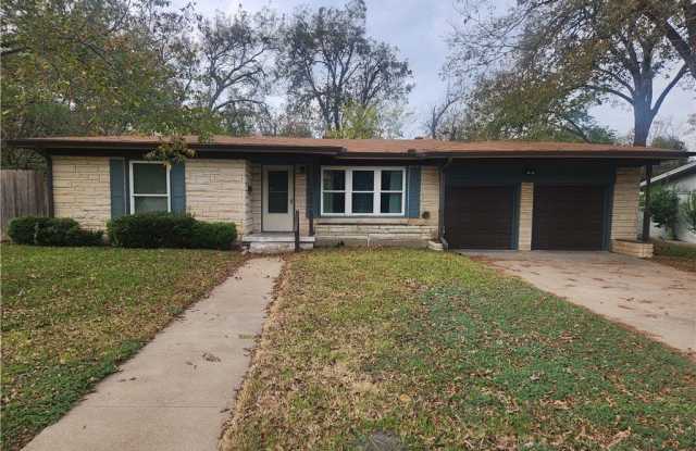 2312 N 13th Street photos photos