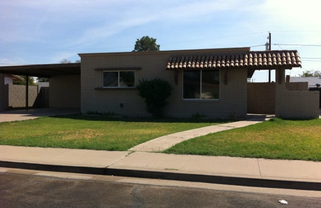 153 E Hoover Ave - 153 East Hoover Avenue, Mesa, AZ 85210