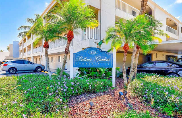 215 VALENCIA BOULEVARD - 215 Valencia Boulevard, Belleair Bluffs, FL 33770 215 VALENCIA BOULEVARD - 215 Valencia Boulevard, Belleair Bluffs, FL 33770