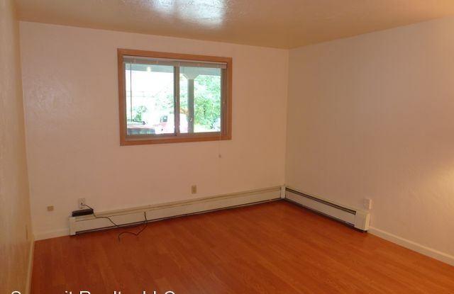 3264 Mendenhall Loop 16 Gallery 3