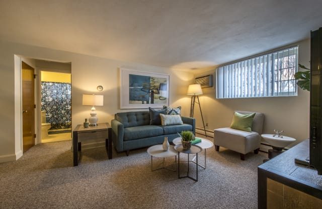 Brattle Drive photos photos