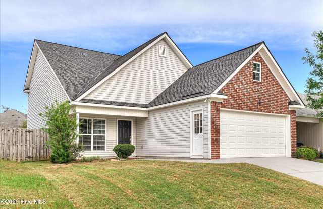 613 Dunrobin Lane Gallery 2