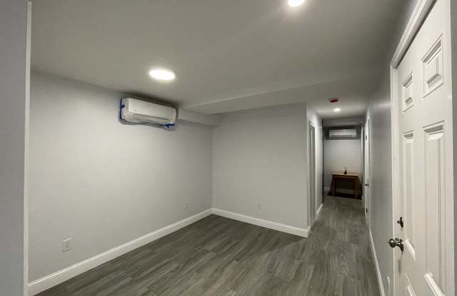 895 Tiffany St Apt 3D Gallery 3