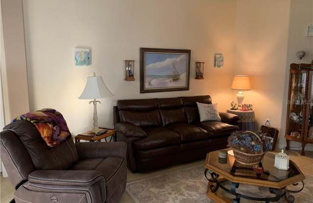1750 DUNVEGAN DRIVE Gallery 3