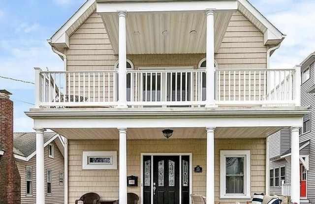 221 16th Avenue photos photos