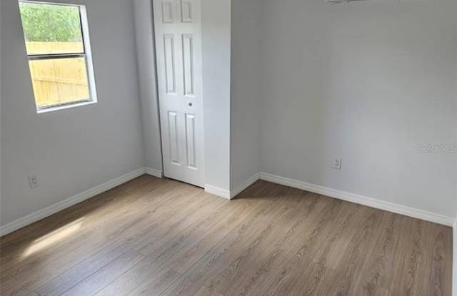 3142 DIANA DR Gallery 4