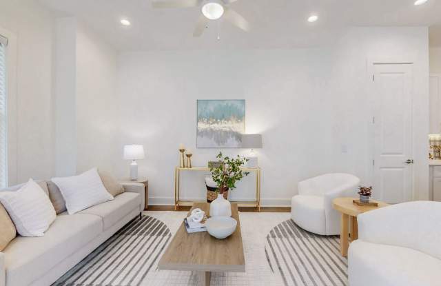 3 Bedroom 2.5 bath Townhome with Luxury Finishes in Franklin photos photos