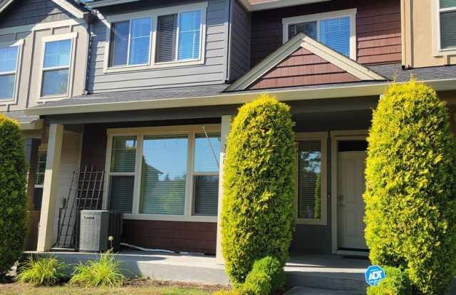 Special Offer!!! Beautiful townhome in perfect location available now! - 7204 Hayworth Avenue Northeast, Lacey, WA 98516