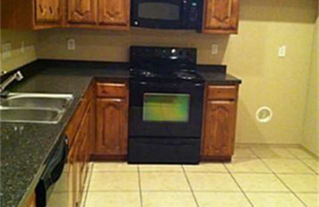 2101 Sweetwood Drive Gallery 2