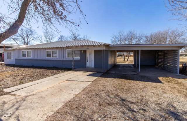 6745 Southwest Parkway photos photos