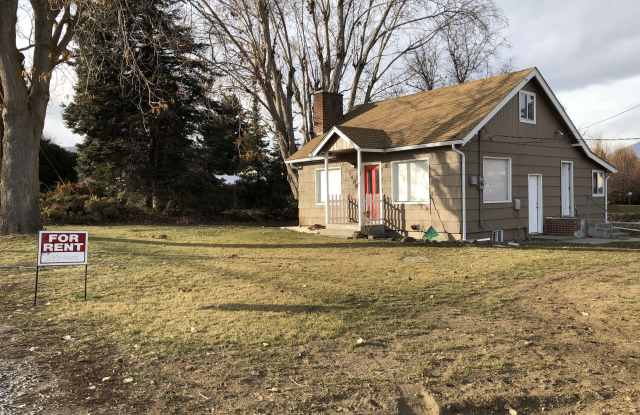 1408 Walnut St - 1408 Walnut Street, Chelan County, WA 98801