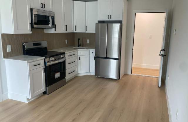 216 BROADWAY photos photos