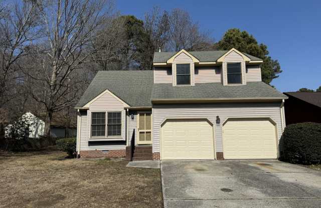 Introducing a charming Colonial style home! "ASK ABOUT OUR ZERO DEPOSIT" - 838 Sharpley Avenue, Hampton, VA 23666