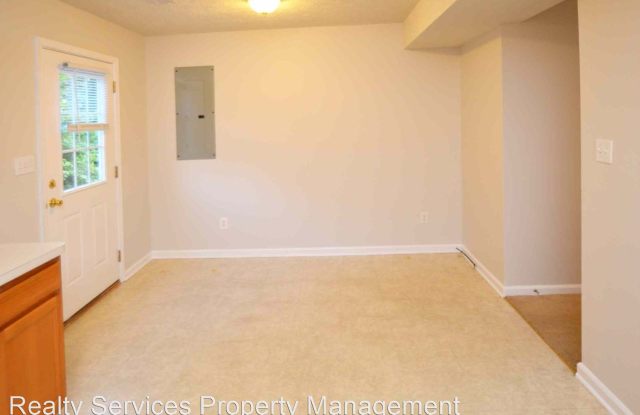 437-B Three Creeks Court Gallery 2