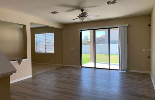 4517 SAVANNAH HOLLY PLACE Gallery 2