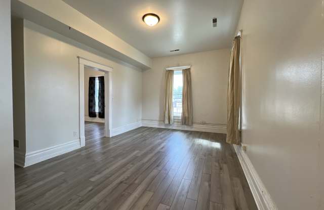 1397 Washington Street - A photos photos