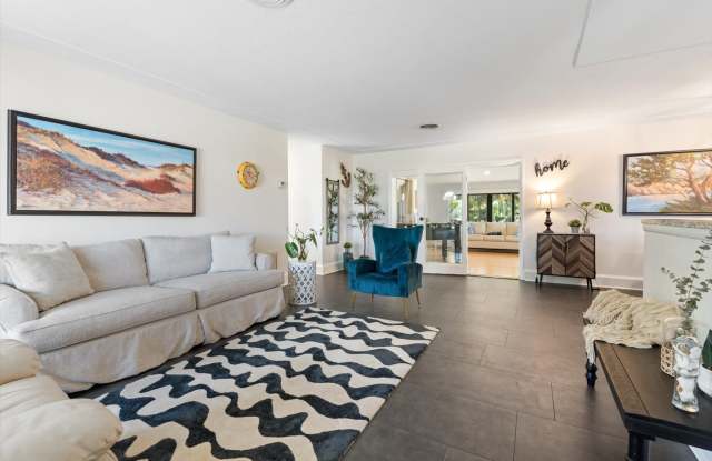 2508 Britannia Rd photos photos