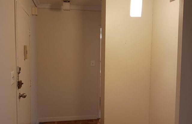 4600 CONNECTICUT NW Gallery 4